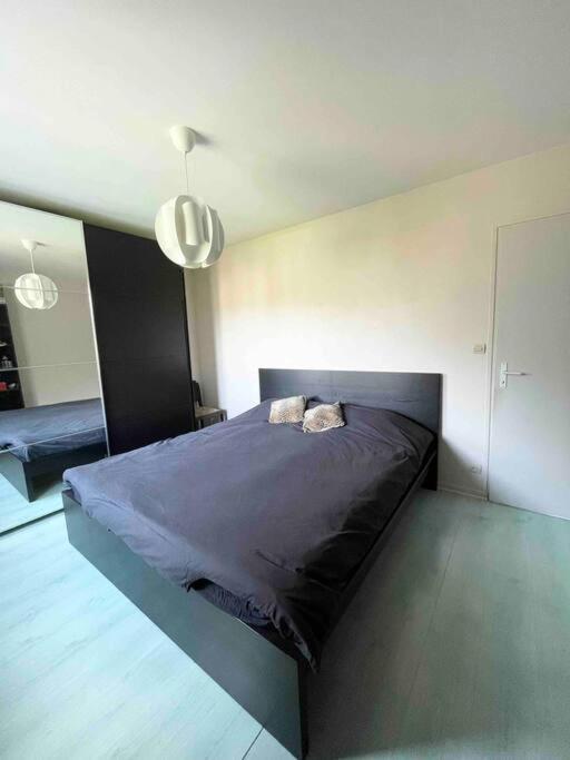 Maison Entre Lacs Et Forets Montréal La Cluse Extérieur photo